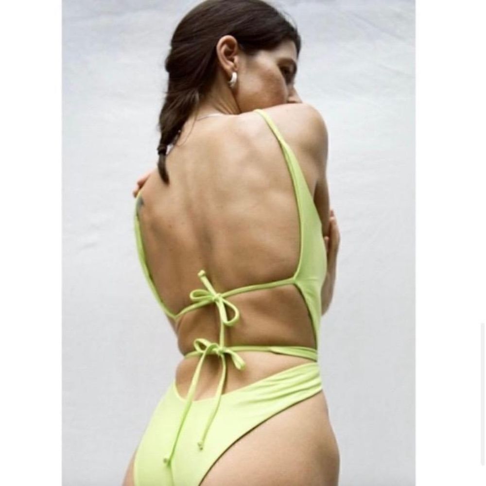 NWOT Free People X Mare Perpetua The Essential One piece Swimsuit XSmall - Picture 7 of 9